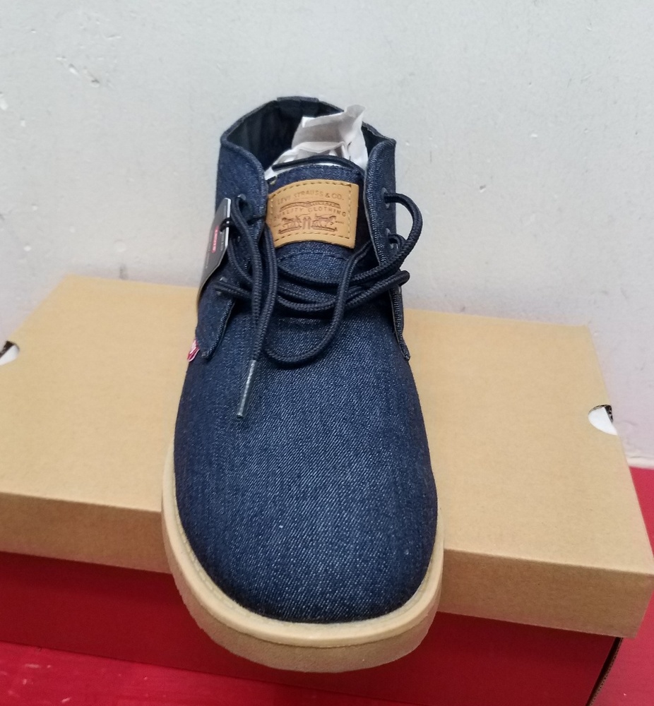 Shoes - Picture 2 of 4